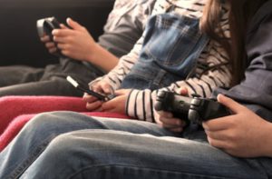 Screen Time_too much for children_ The Modern Day Idiot Box_limit kids screen time_addicted to electronics_screen time addiction